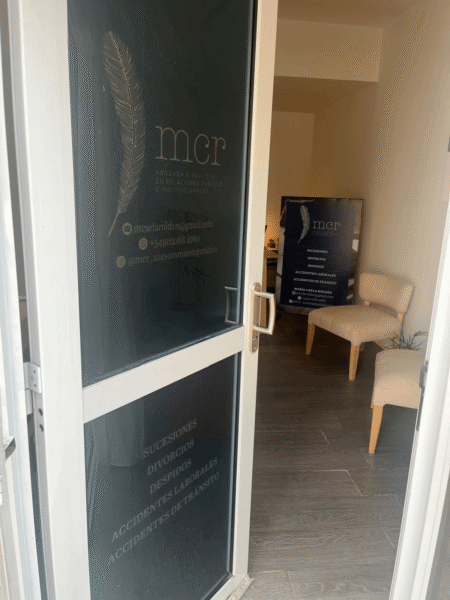 Estudio Jurídico MCR – Asesoramiento Legal en Flores